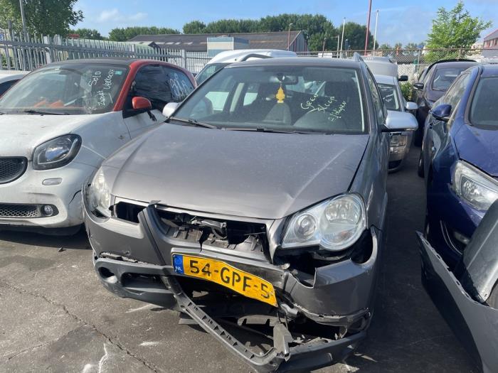 Volkswagen Polo IV 1.4 16V Occasion (2008, Grijs)