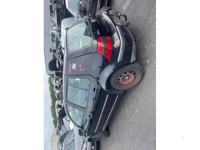 Volkswagen Golf IV 1.6 Sloopvoertuig (1998, Zwart)