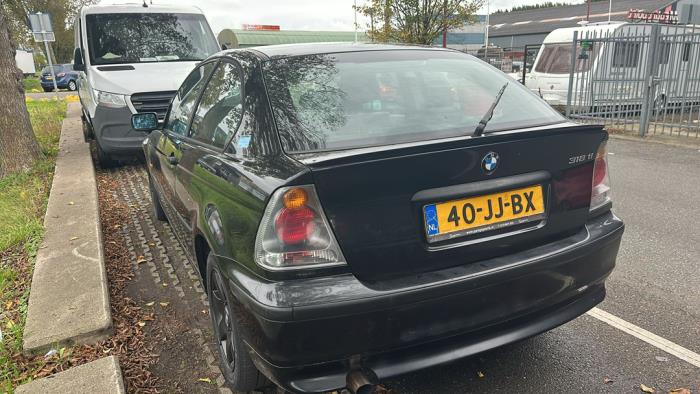 BMW 3 serie Compact 318ti 16V Occasion (2002, Zwart)