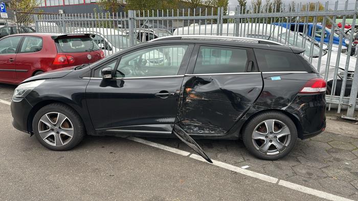 Renault Clio IV Estate/Grandtour 1.5 Energy dCi 90 FAP Sloopvoertuig (2015, Zwart)