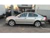Skoda Octavia 1.4 TSI 16V Sloopvoertuig (2009, Beige)