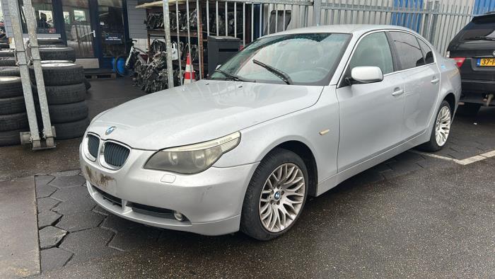 BMW 5 serie 520i 24V Sloopvoertuig (2004, Grijs)