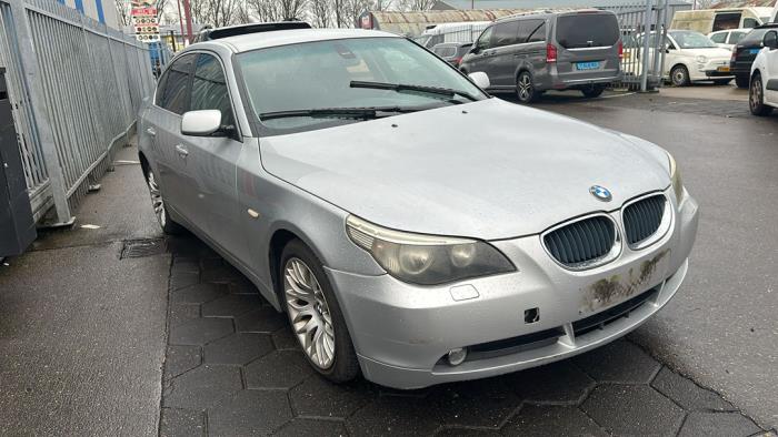 BMW 5 serie 520i 24V Sloopvoertuig (2004, Grijs)