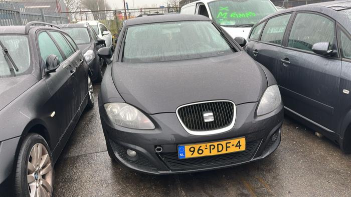 Seat Leon 1.2 TSI Occasion (2011, Zwart)