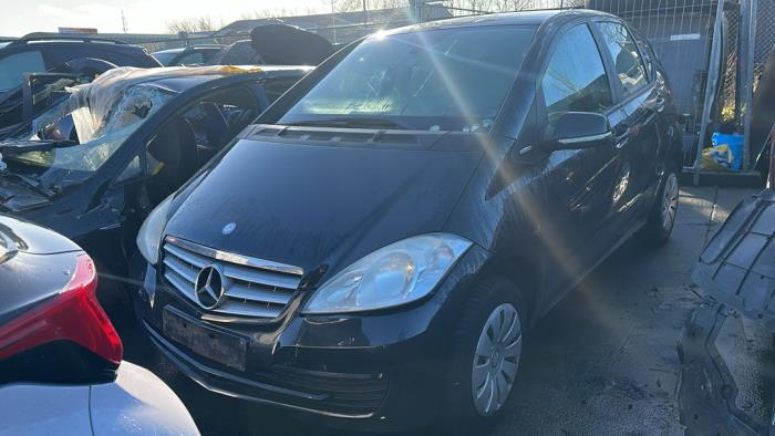 Mercedes A 1.5 A-160 Occasion (2009, Zwart)