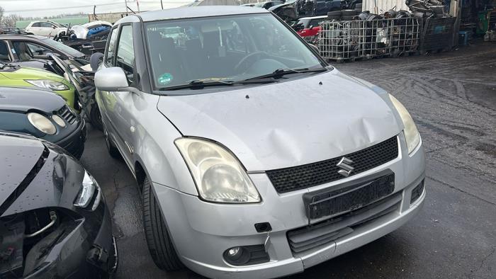 Suzuki Swift 1.3 VVT 16V Sloopvoertuig (2007, Grijs)
