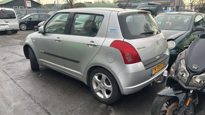 Suzuki Swift 1.3 VVT 16V Sloopvoertuig (2007, Grijs)