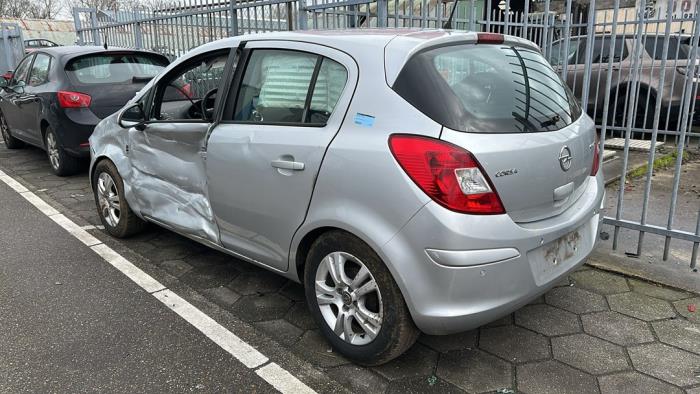 Opel Corsa D 1.3 CDTi 16V ecoFLEX Sloopvoertuig (2013)