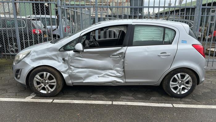 Opel Corsa D 1.3 CDTi 16V ecoFLEX Sloopvoertuig (2013)