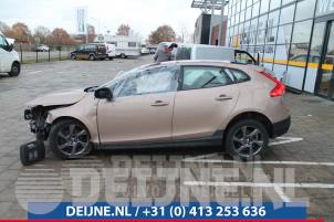 Volvo V40 12-