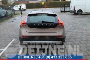 Volvo V40 12-