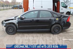 Volvo S40 04-