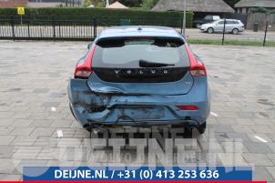 Volvo V40 12-