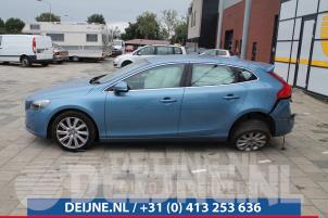 Volvo V40 12-