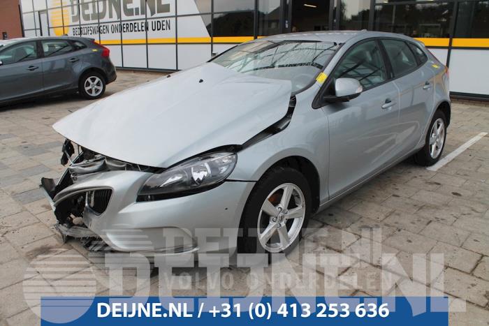 Volvo V40 Kilometerteller KM O11793 Donorvoertuig