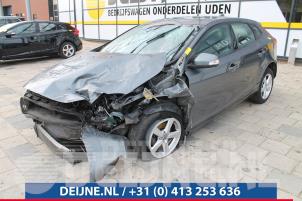 Volvo V40 12-