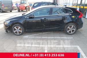 Volvo V40 12-