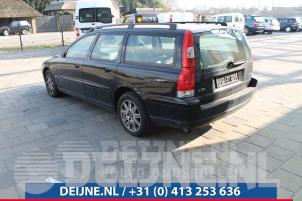 Volvo V70 01-