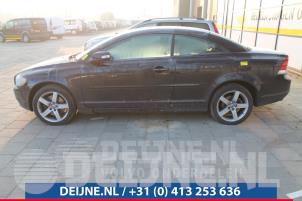 Volvo C70 06-