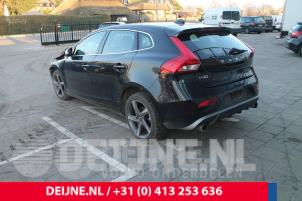 Volvo V40 12-