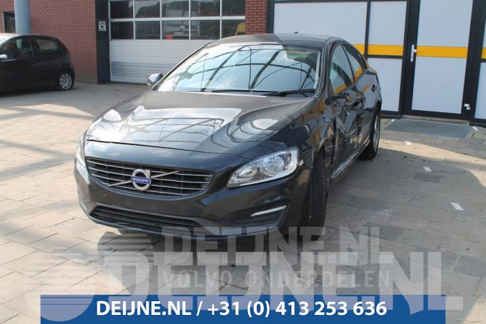 Volvo S60 Wielkuip O15354 Donorvoertuig
