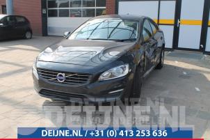 Volvo S60 Knuckle, front right O15534 Donor vehicle
