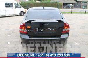 Volvo S40 04-