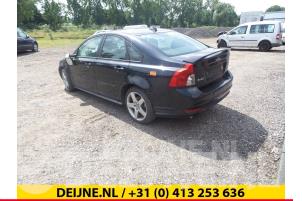 Volvo S40 04-