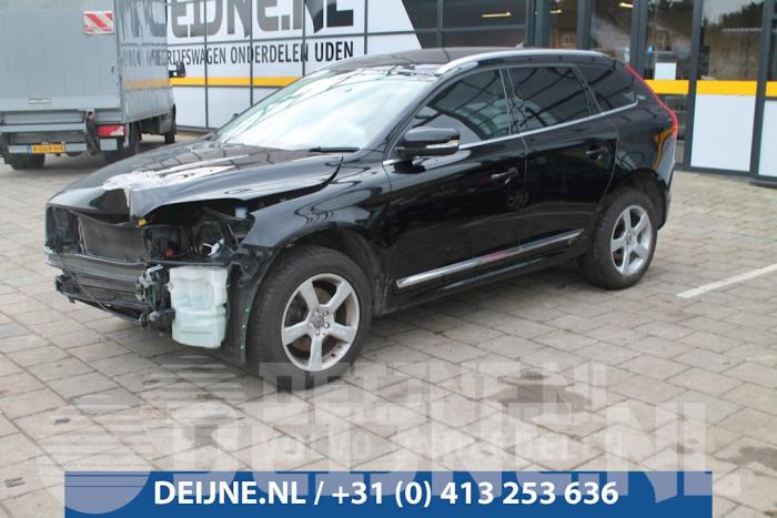 Volvo XC60 Tussenas O14027