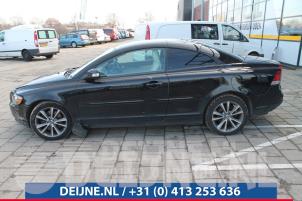 Volvo C70 06-