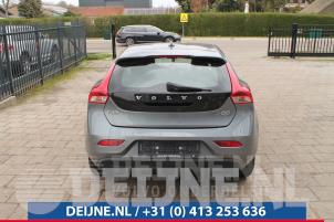 Volvo V40 12-