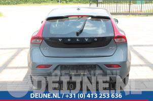 Volvo V40 12-