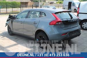 Volvo V40 12-