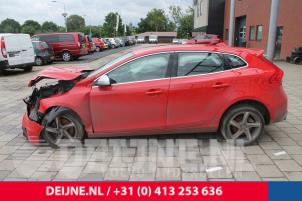 Volvo V40 12-