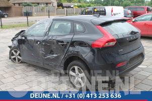 Volvo V40 12-