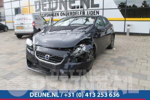 Volvo V40 Seitenschürze links O18050 Spenderfahrzeug
