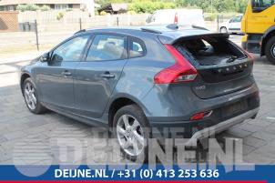 Volvo V40 12-