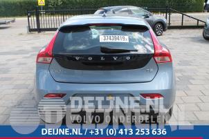 Volvo V40 12-