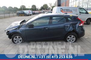 Volvo V40 12-