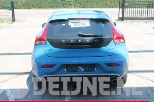 Volvo V40 12-