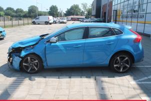 Volvo V40 12-