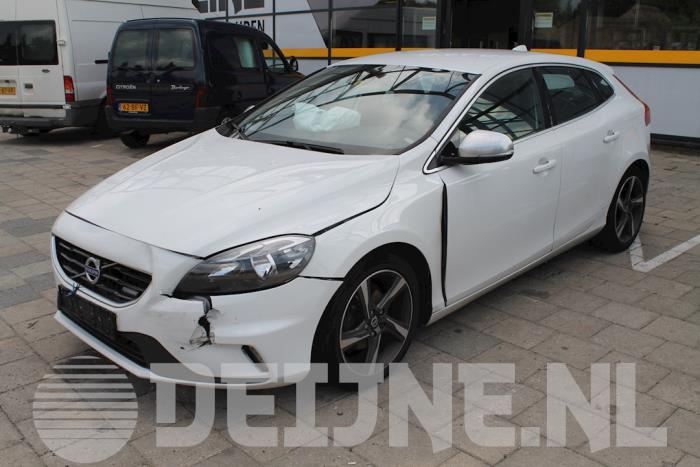 Volvo V40 Dashboardlijst O21735 Donorvoertuig