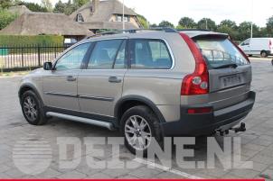 Volvo XC90 02-