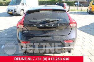 Volvo V40 12-