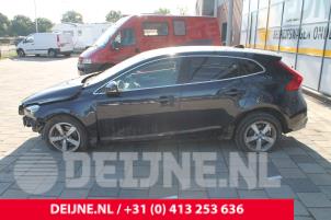 Volvo V40 12-