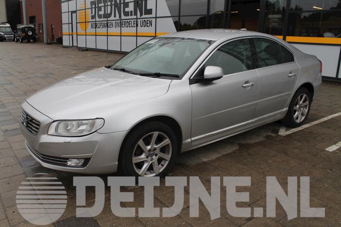 Volvo S80 Kolben O152573 Spenderfahrzeug