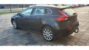 Volvo V40 12-