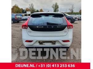 Volvo V40 12-