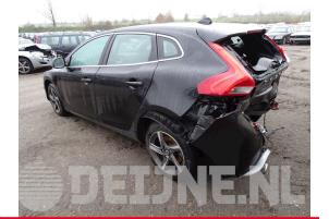Volvo V40 12-