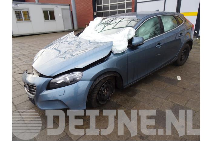 Volvo V40 ABS Pomp O74605 Donorvoertuig